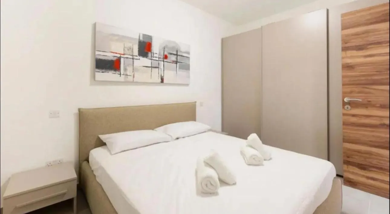 Claremont 1Bedroom Apartment Ta Xbiex Malta